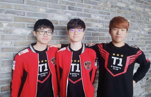 复蓝色水渠 复蓝色水渠